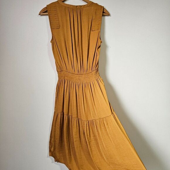 EUC SIMPLY VERY VERAWANG SPLIT V NECK MUSTARD SATINY TIERED MIDI DRESS SZ SMALL - Picture 4 of 16